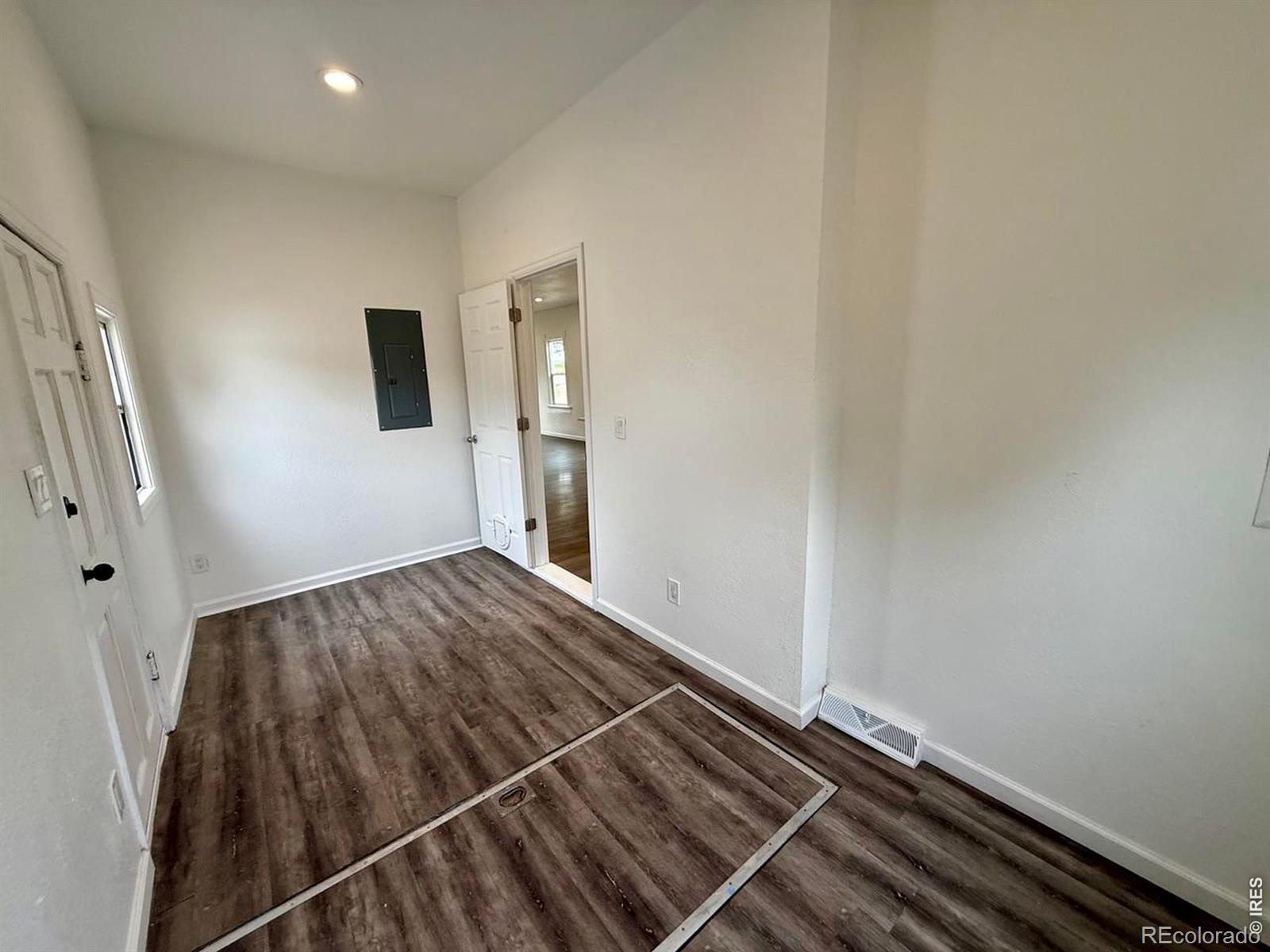 MLS Image #14 for 215  11th street,greeley, Colorado