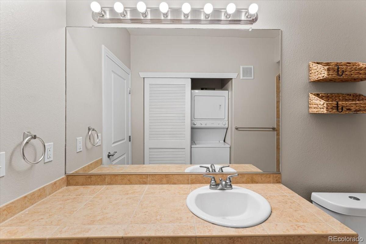 MLS Image #16 for 9019 e panorama circle,englewood, Colorado