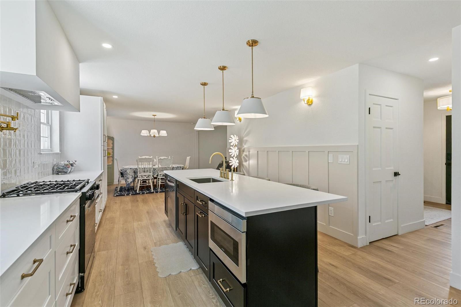 MLS Image #15 for 3798 s wabash street,denver, Colorado