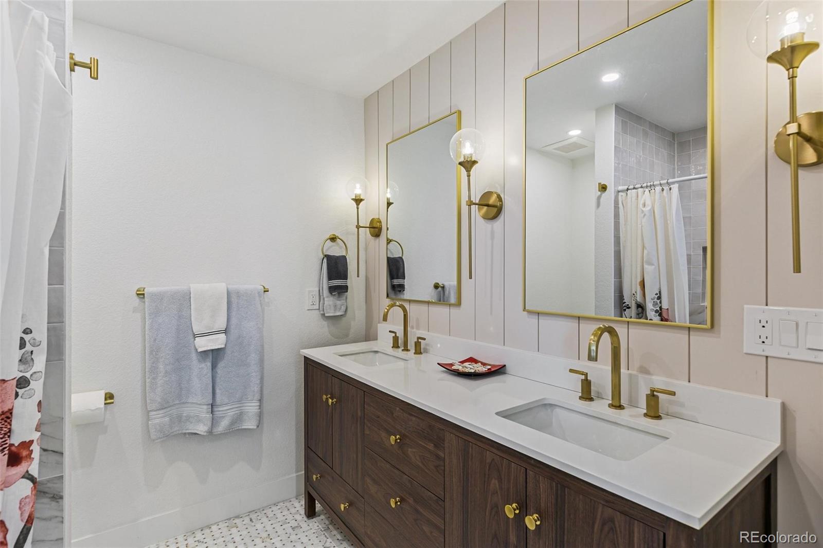 MLS Image #21 for 3798 s wabash street,denver, Colorado