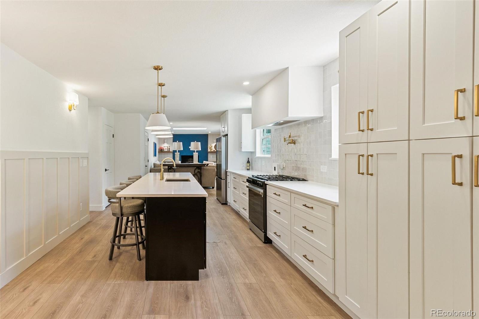 MLS Image #9 for 3798 s wabash street,denver, Colorado
