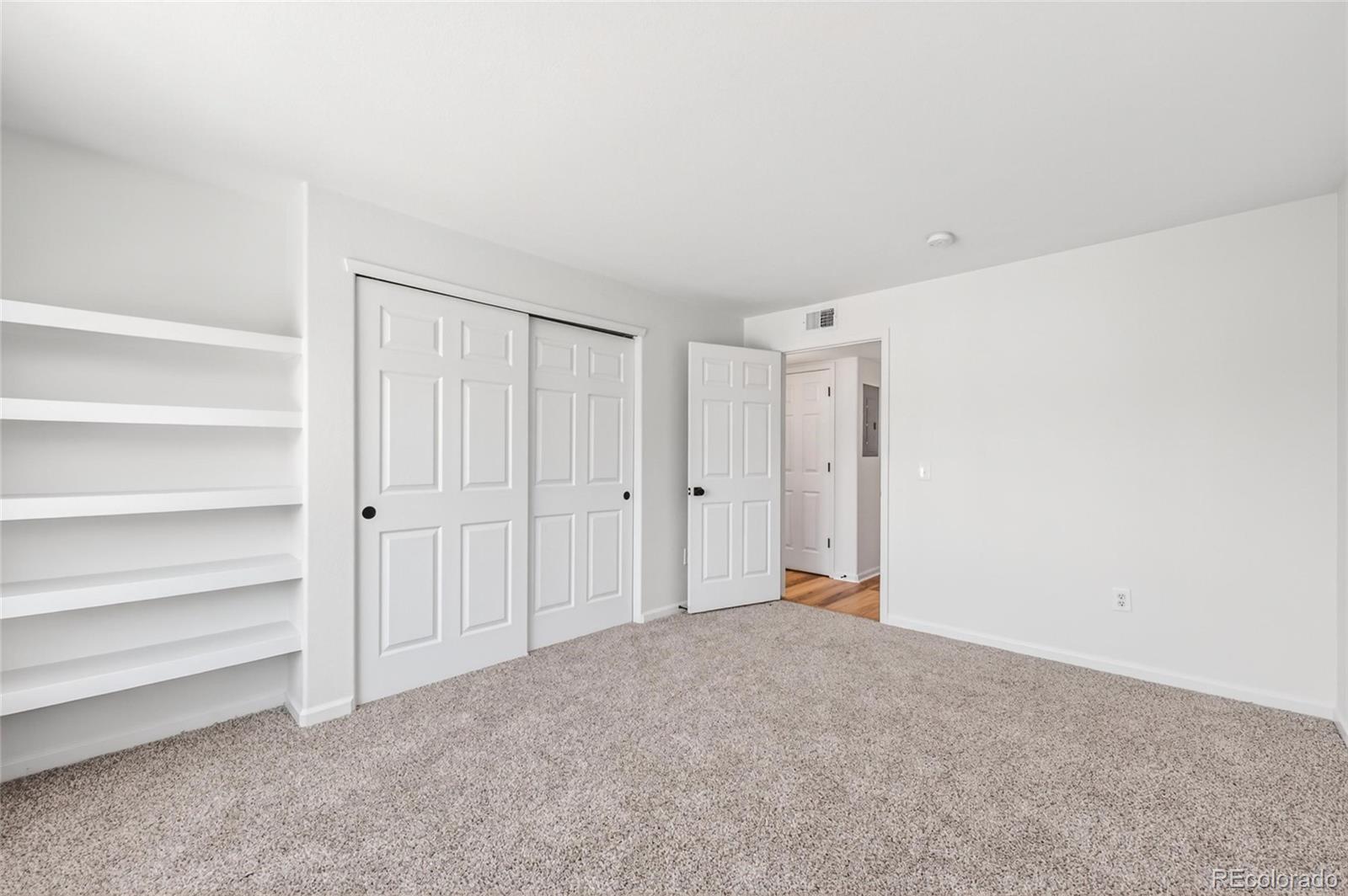 MLS Image #11 for 1414 s galena way,denver, Colorado