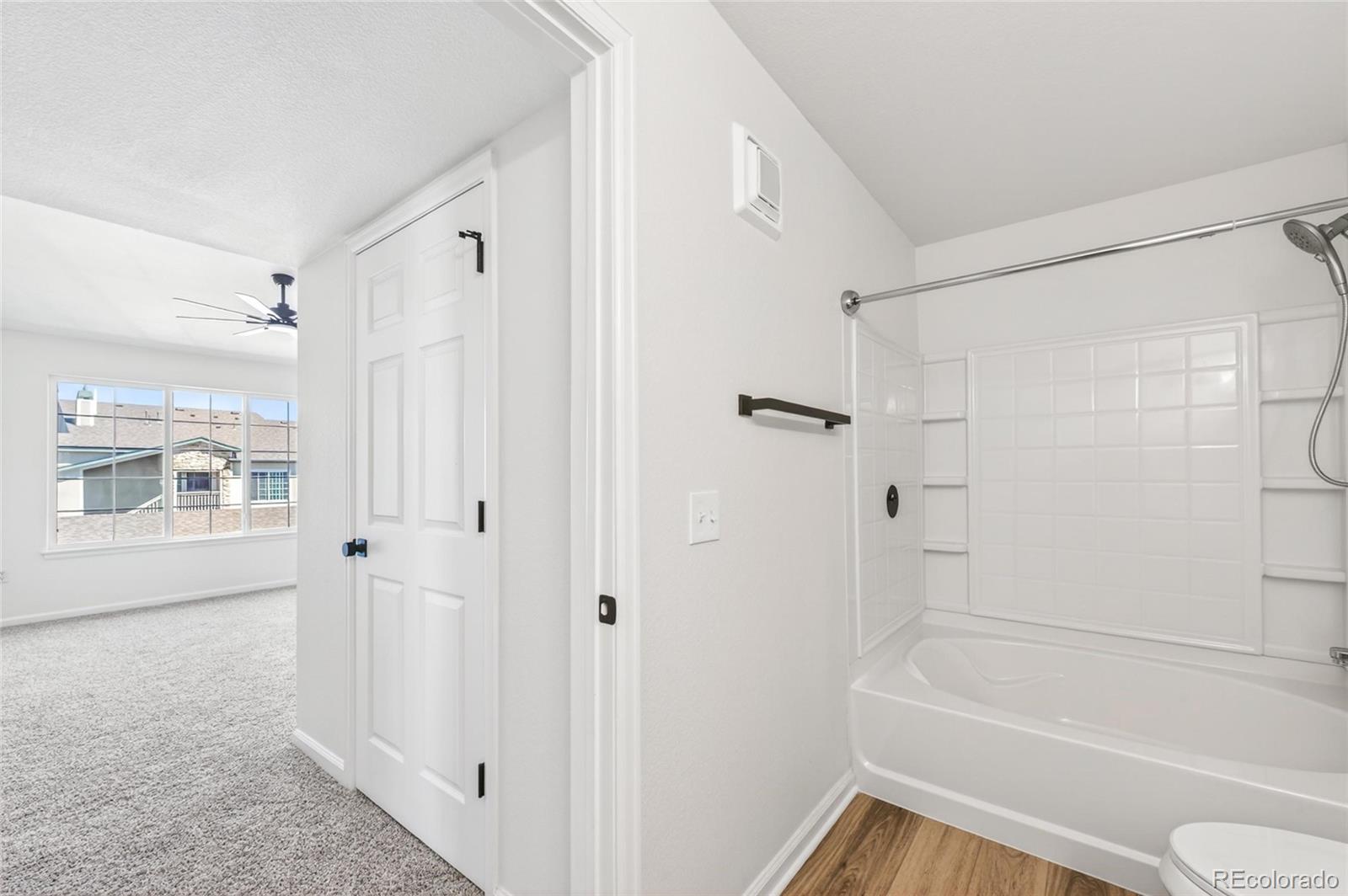 MLS Image #18 for 1414 s galena way,denver, Colorado