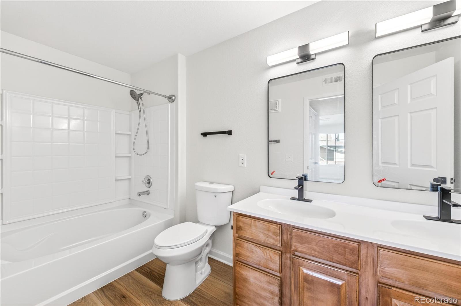 MLS Image #20 for 1414 s galena way,denver, Colorado