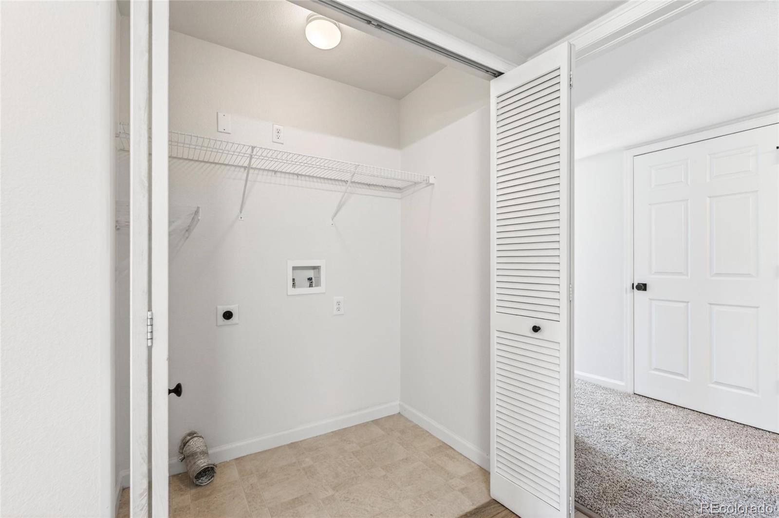 MLS Image #22 for 1414 s galena way,denver, Colorado