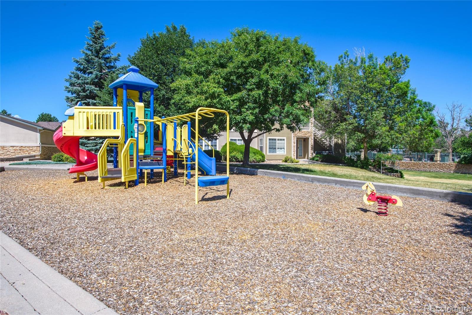 MLS Image #24 for 1414 s galena way,denver, Colorado