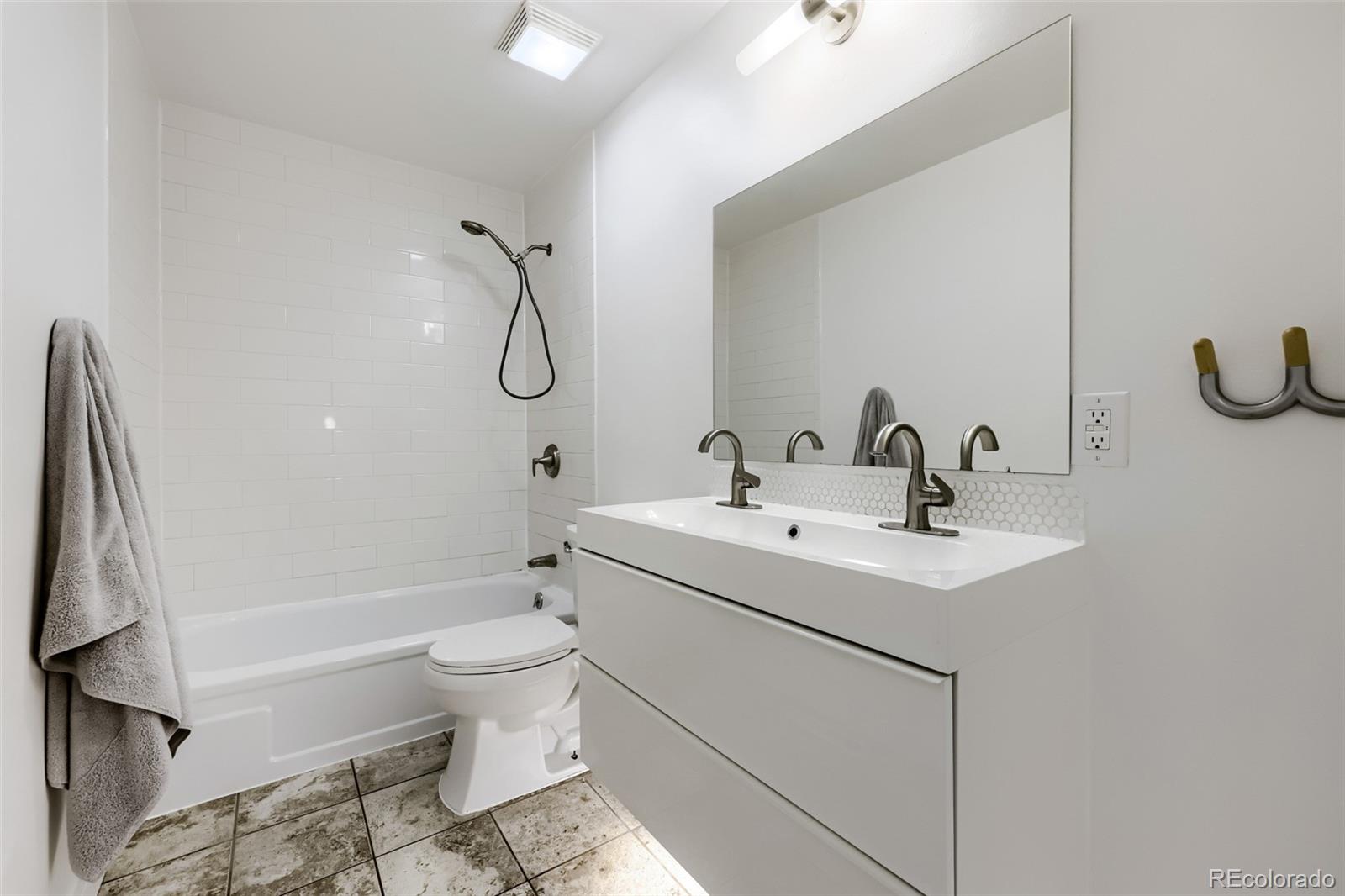 MLS Image #19 for 810  argos circle,lafayette, Colorado