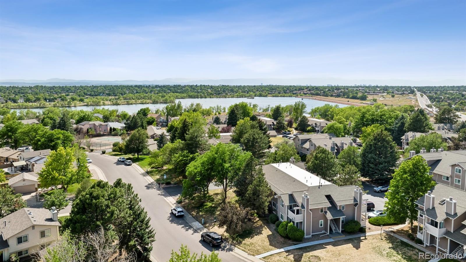 MLS Image #2 for 4351 s andes way,aurora, Colorado