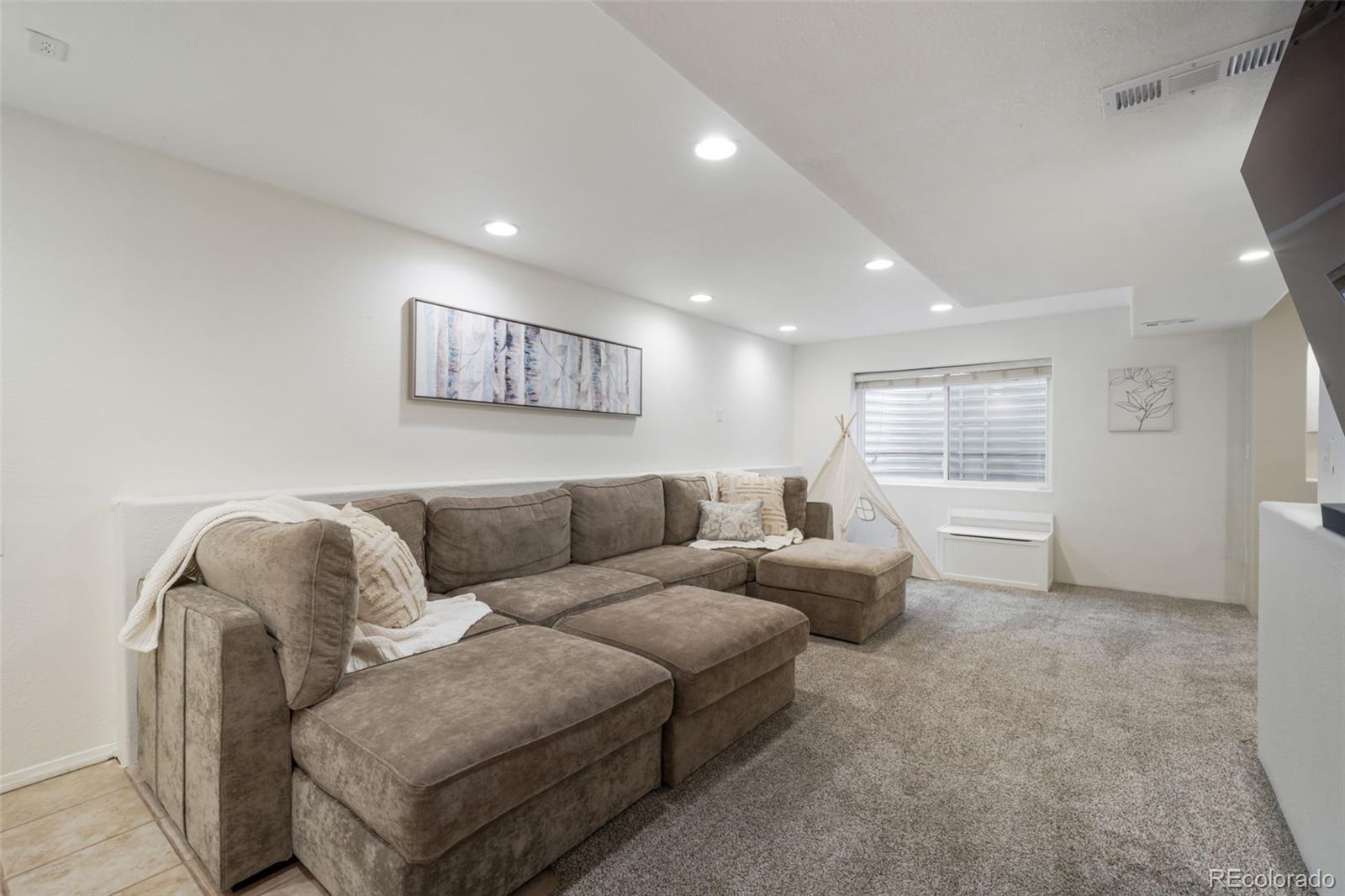 MLS Image #36 for 6818  grand prairie drive,colorado springs, Colorado