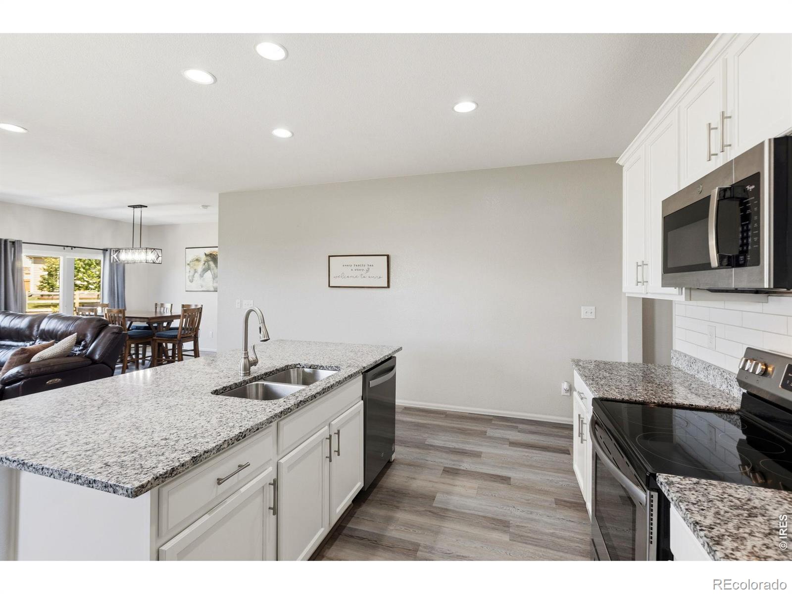 MLS Image #8 for 902  pierson court,windsor, Colorado