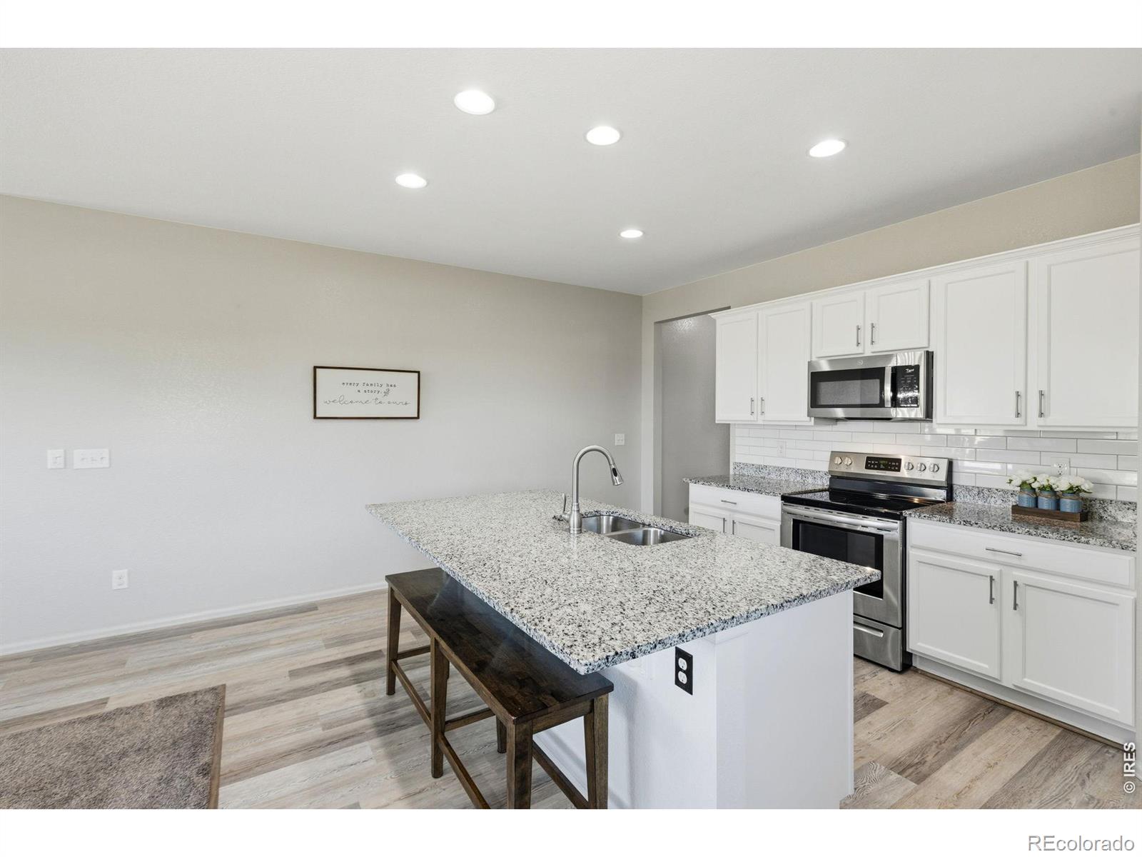 MLS Image #9 for 902  pierson court,windsor, Colorado