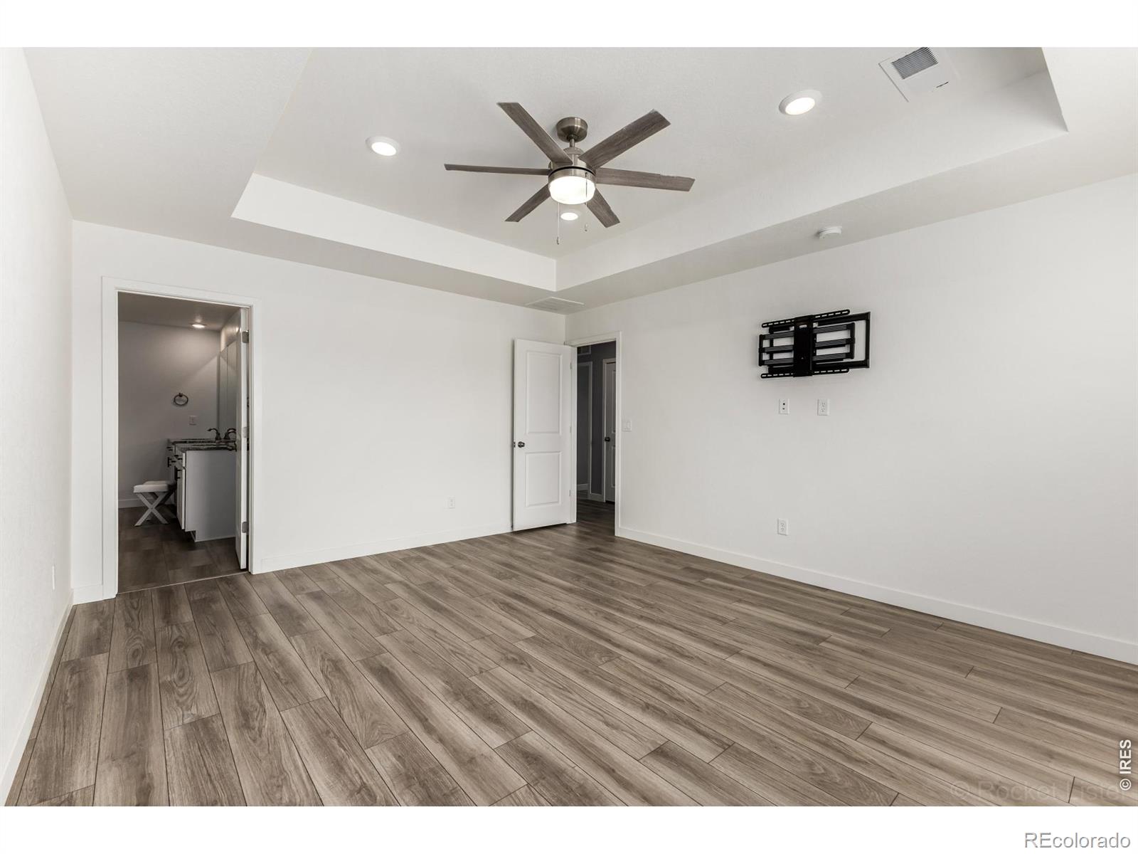 MLS Image #17 for 5339 e 147th avenue,thornton, Colorado