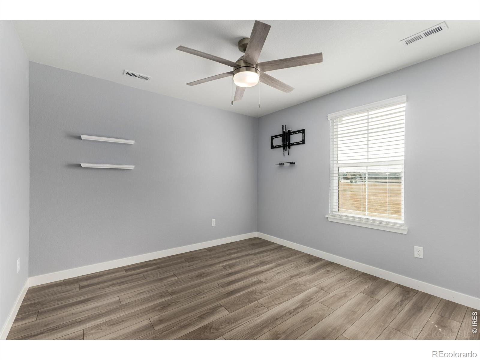 MLS Image #28 for 5339 e 147th avenue,thornton, Colorado