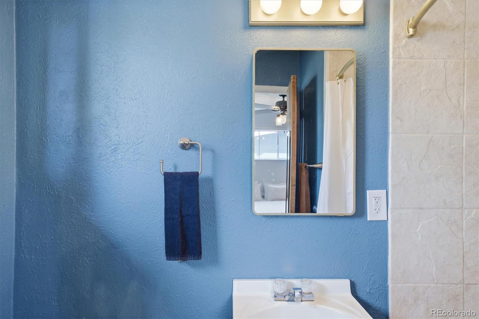 MLS Image #23 for 7870  valley view drive,denver, Colorado