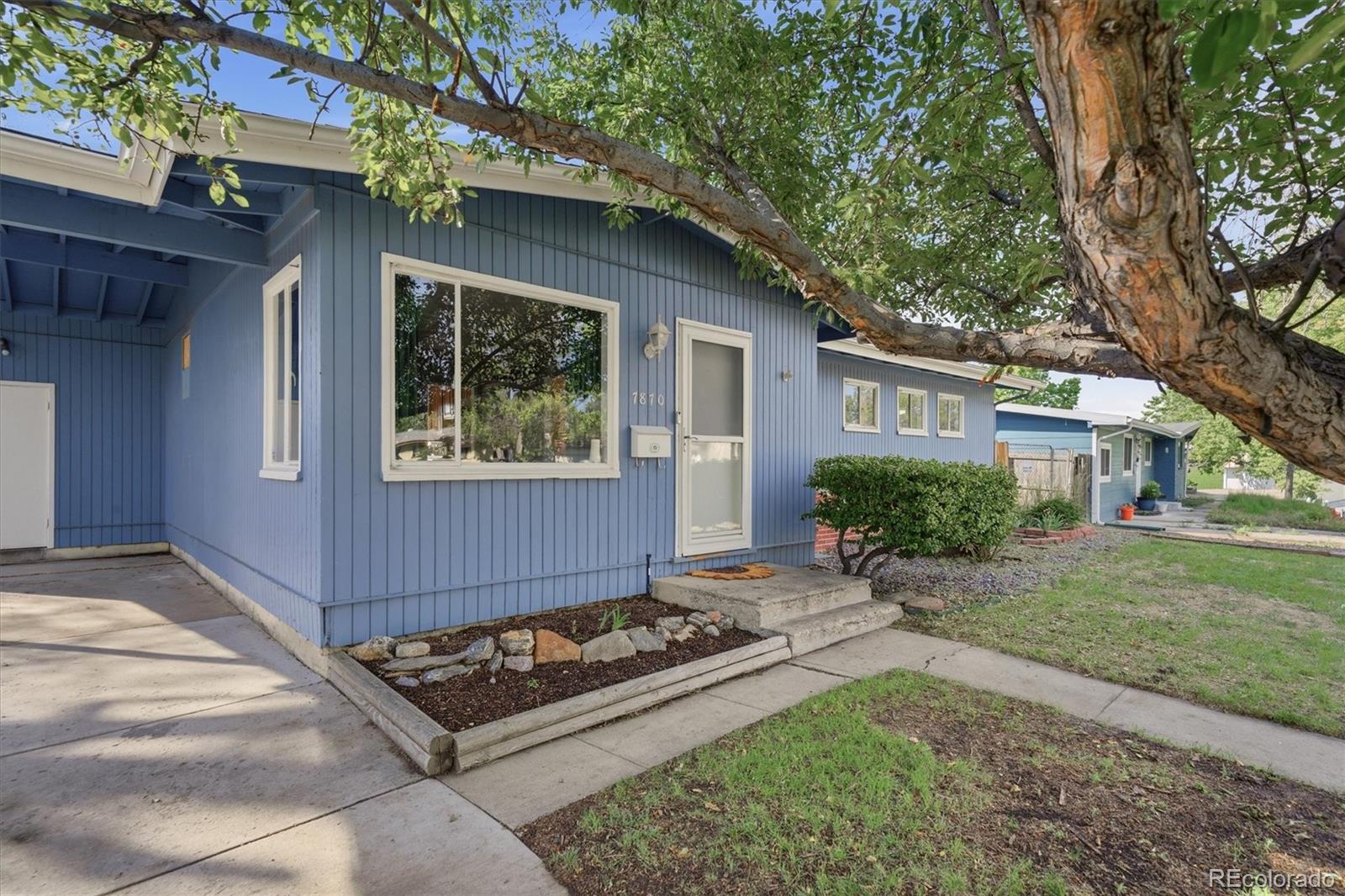 MLS Image #3 for 7870  valley view drive,denver, Colorado