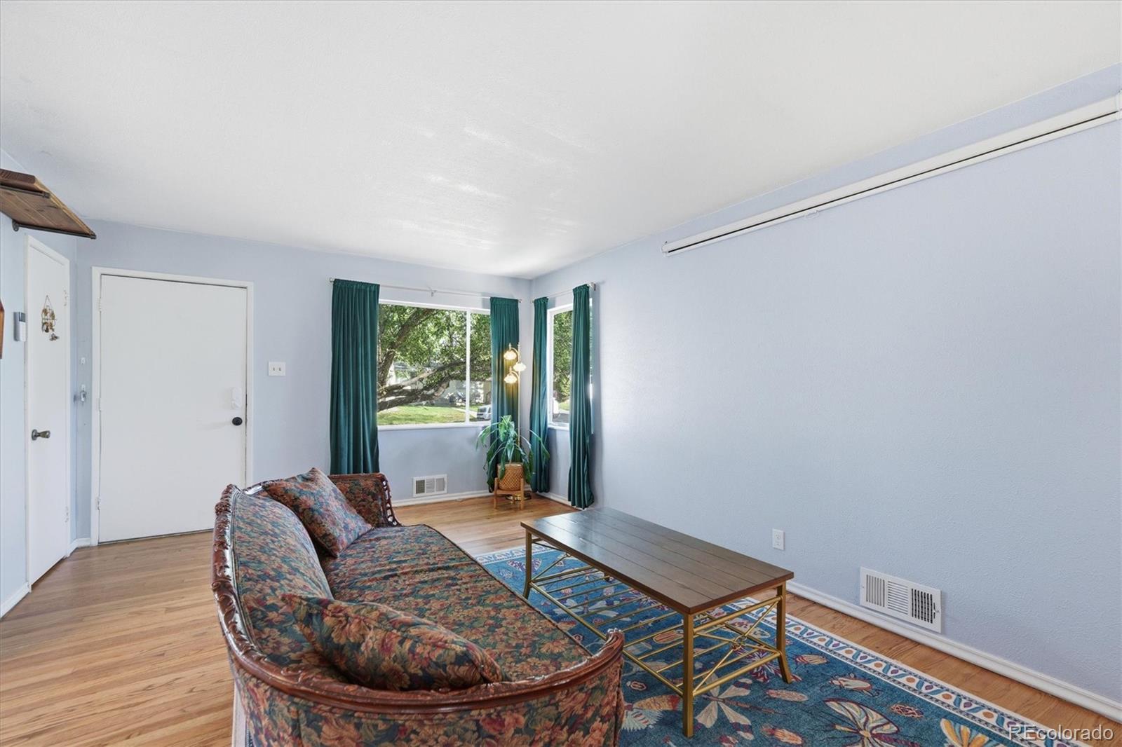 MLS Image #6 for 7870  valley view drive,denver, Colorado