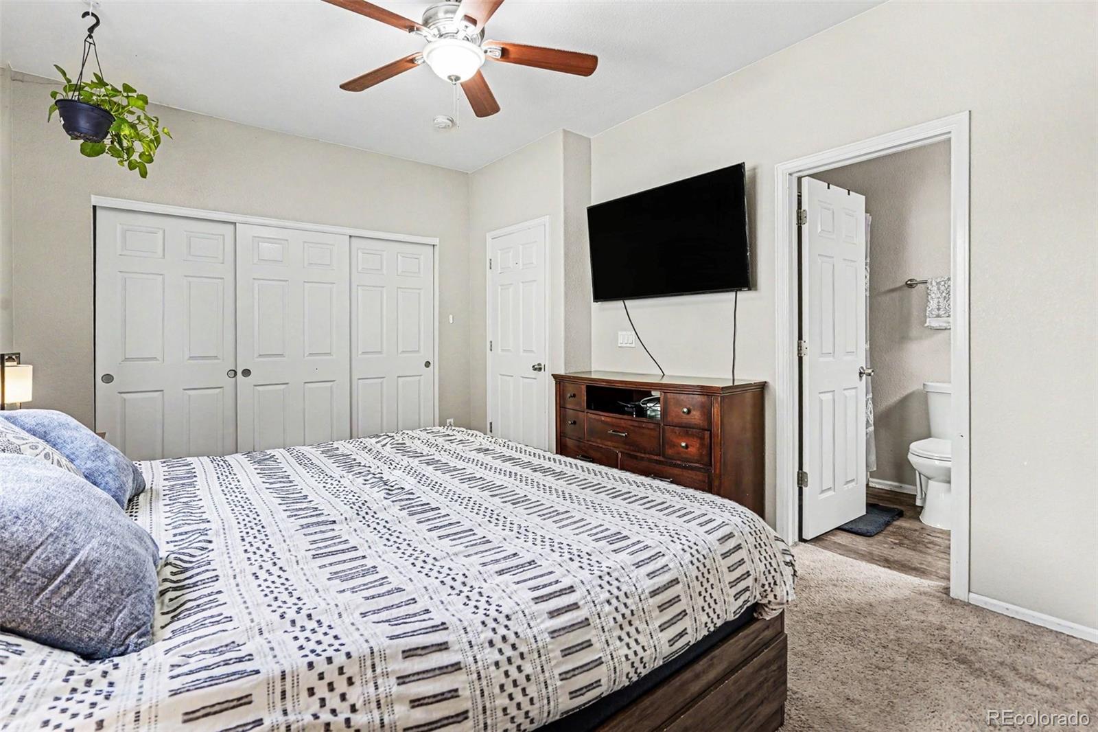 MLS Image #12 for 8199  welby road 1704,denver, Colorado