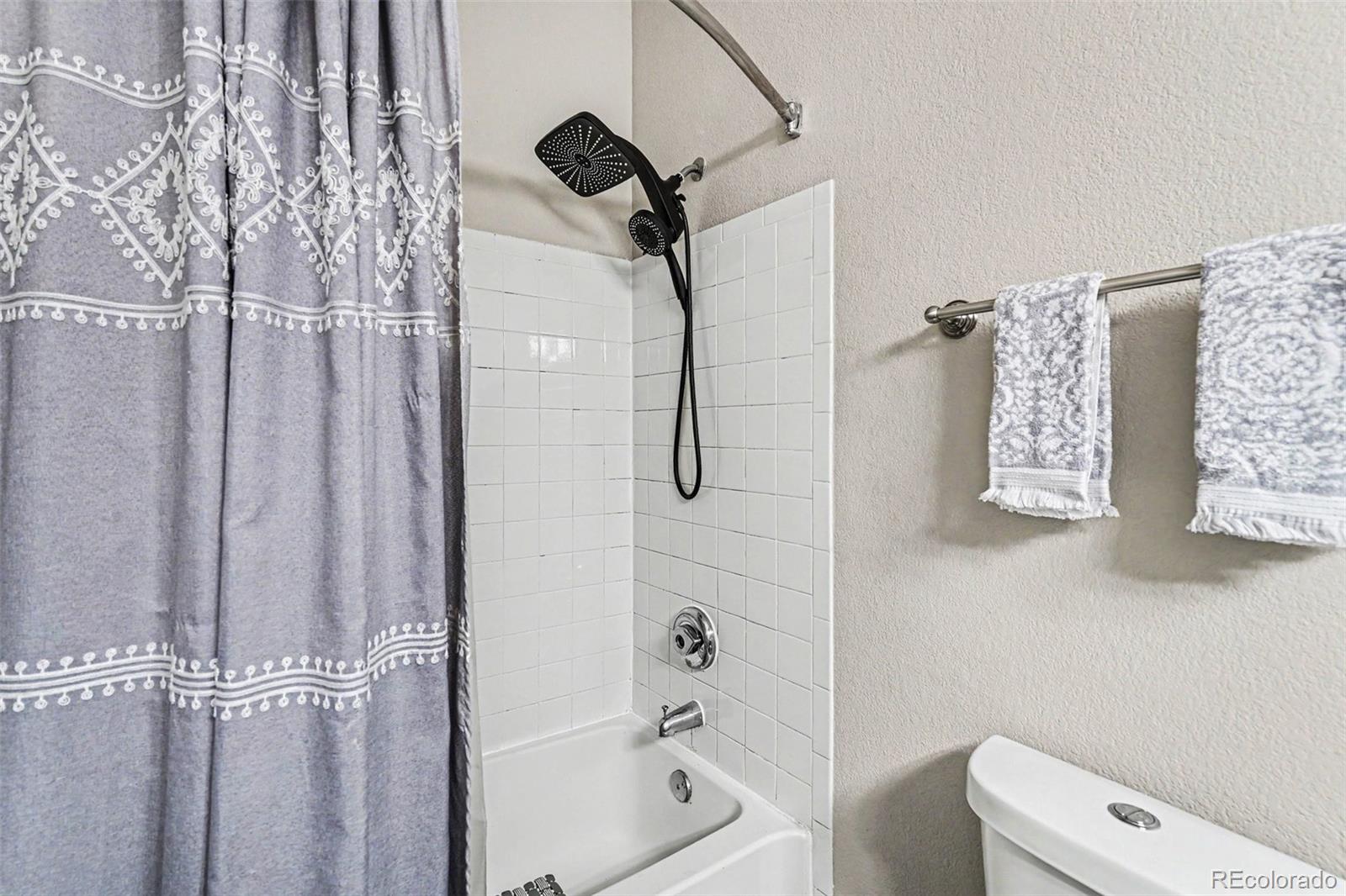 MLS Image #14 for 8199  welby road 1704,denver, Colorado