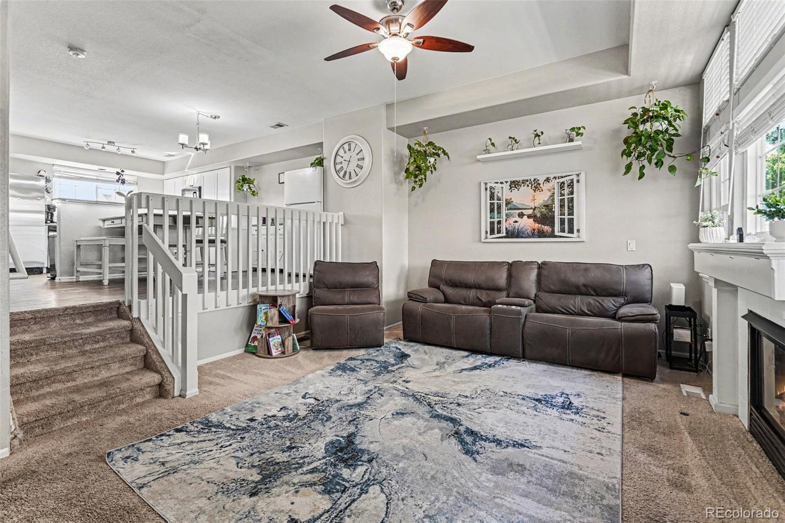 MLS Image #3 for 8199  welby road 1704,denver, Colorado