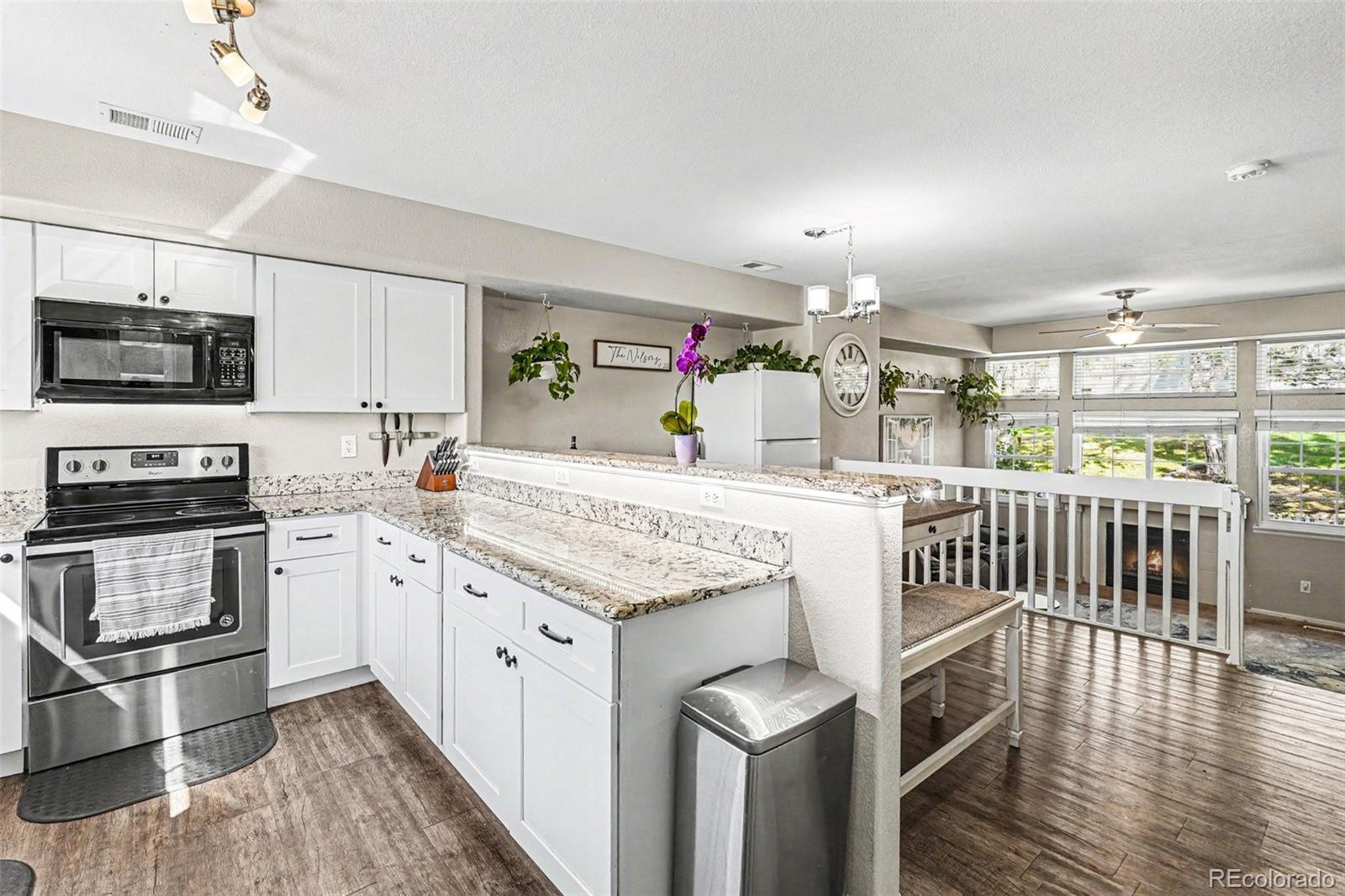 MLS Image #8 for 8199  welby road 1704,denver, Colorado