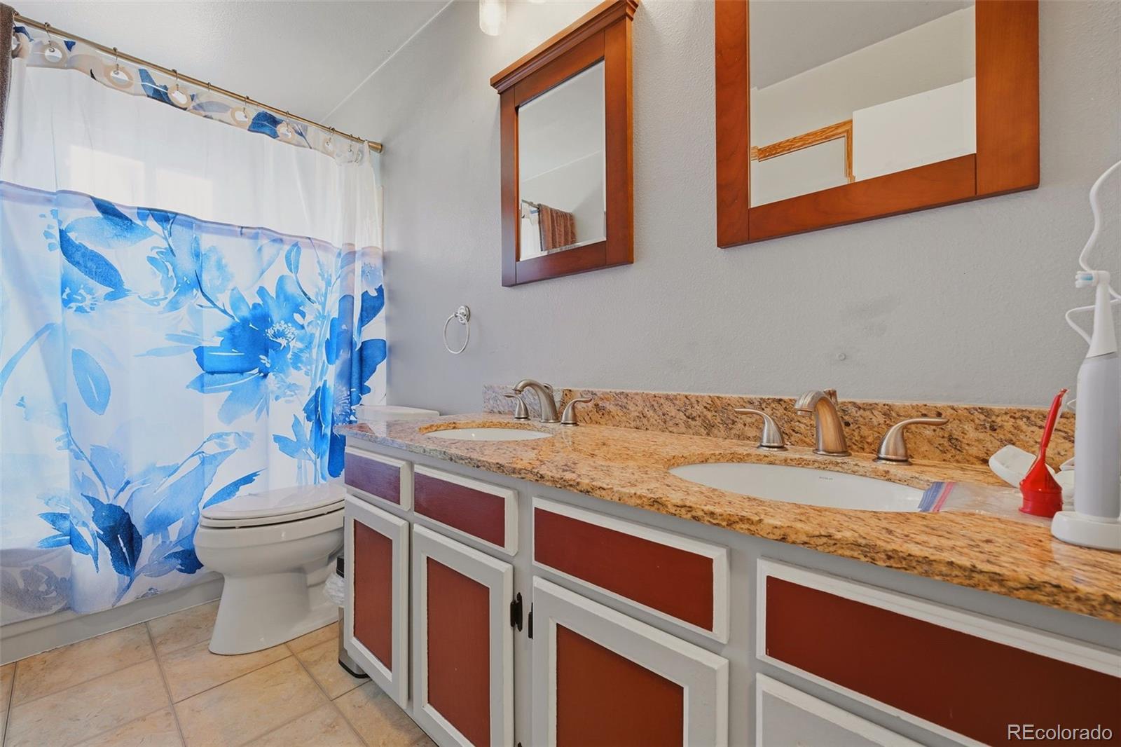 MLS Image #12 for 5800 s quatar circle,centennial, Colorado
