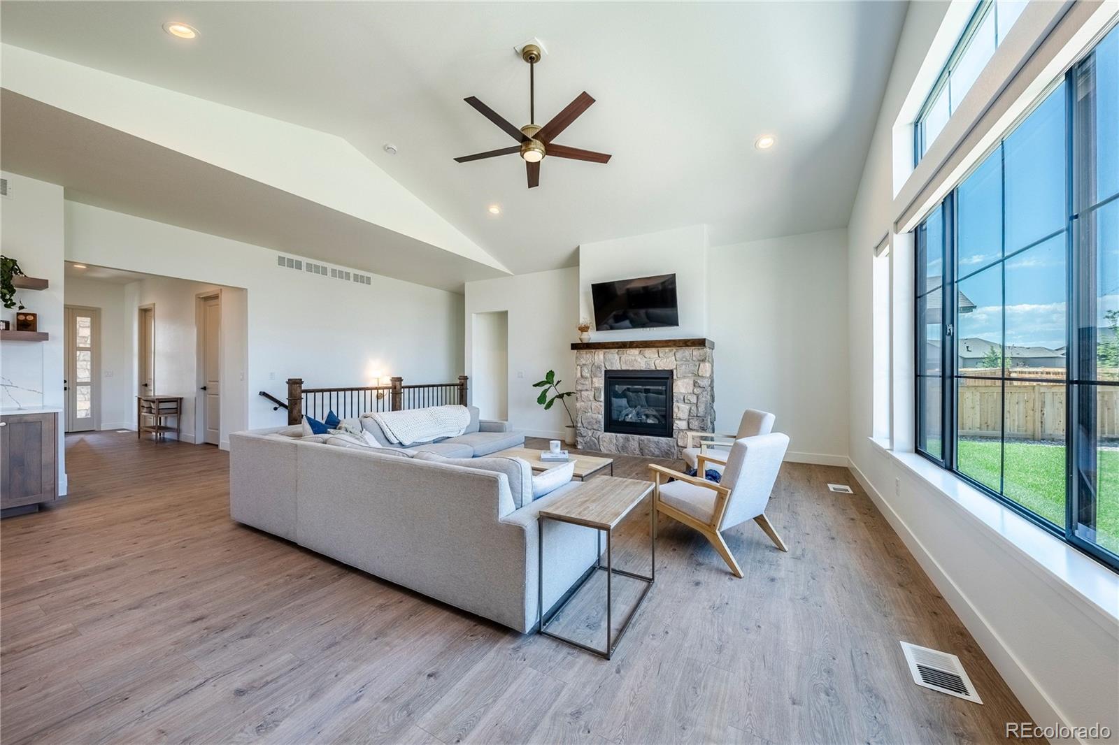 MLS Image #7 for 194  boxwood drive,windsor, Colorado