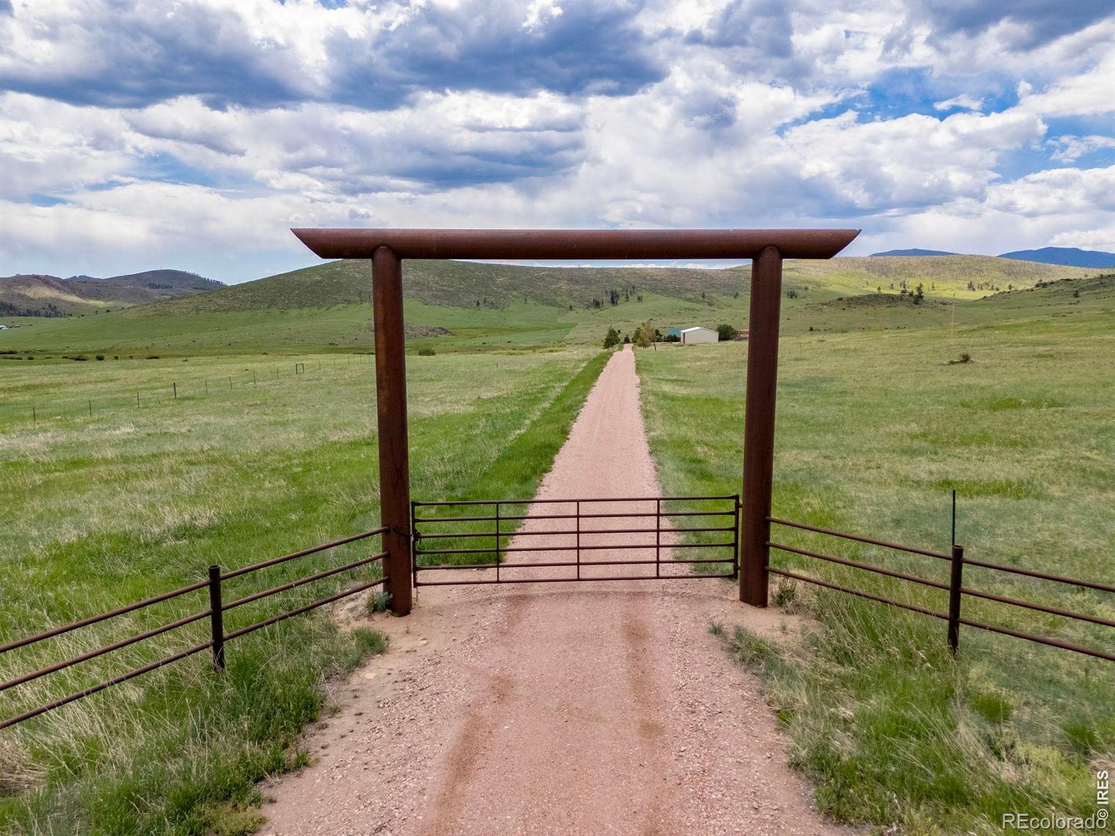 MLS Image #3 for 11881 w county road 74e ,livermore, Colorado