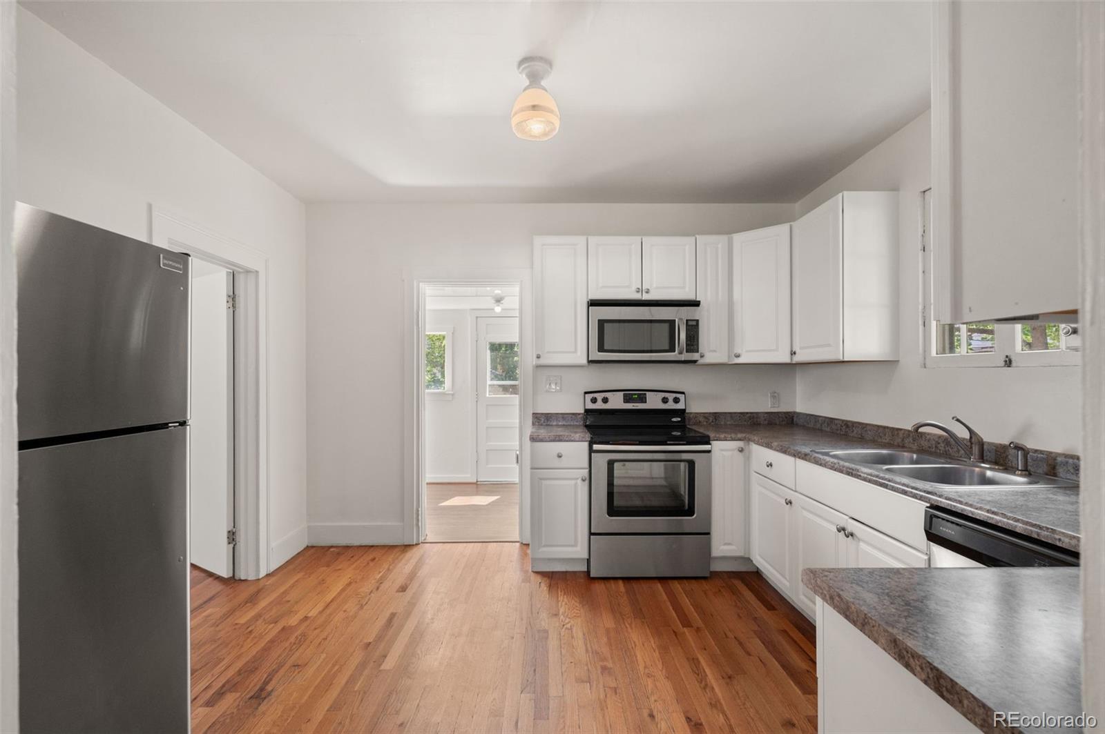 MLS Image #12 for 1008  la farge avenue,louisville, Colorado