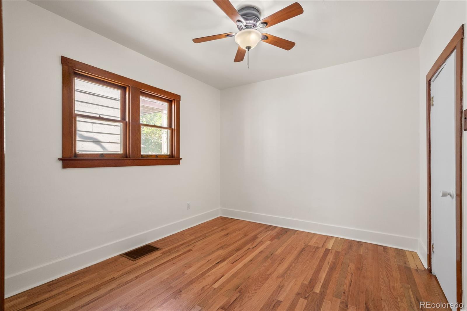 MLS Image #15 for 1008  la farge avenue,louisville, Colorado