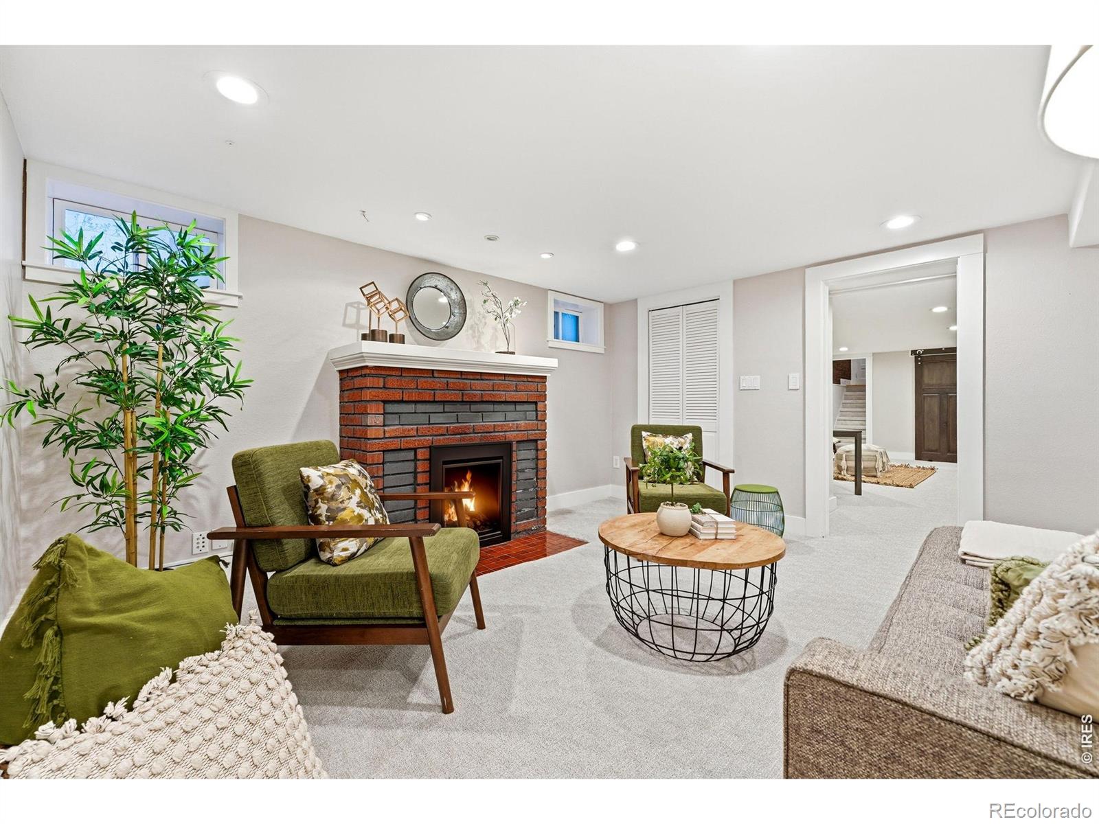 MLS Image #24 for 309 s high street,denver, Colorado