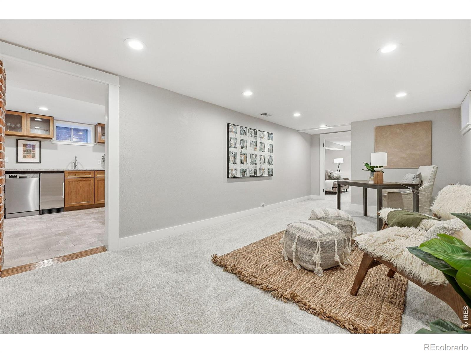 MLS Image #26 for 309 s high street,denver, Colorado