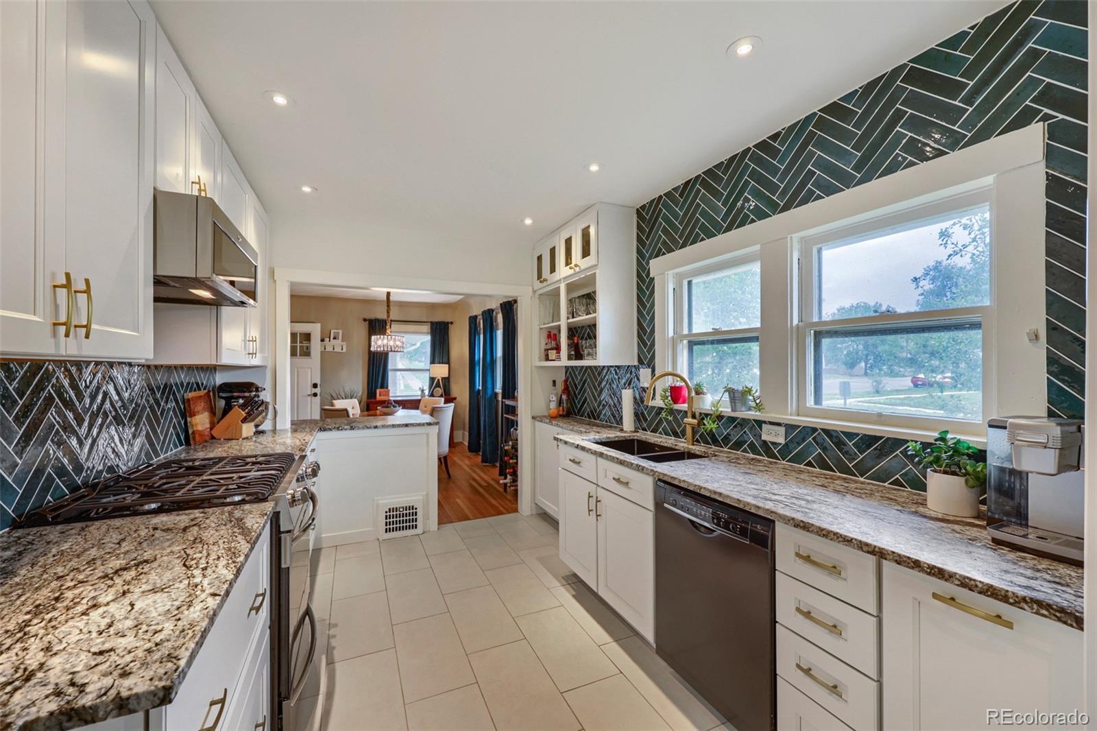 MLS Image #10 for 3505 n steele street,denver, Colorado