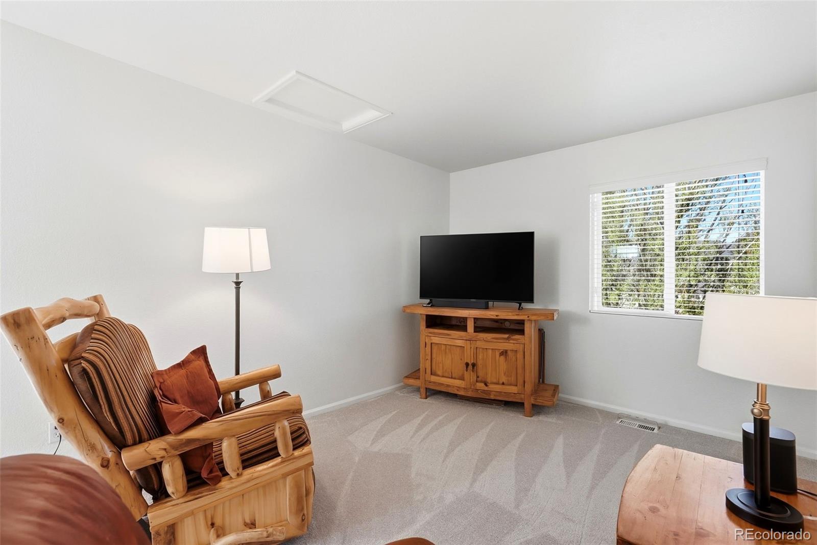 MLS Image #17 for 17140  snowwood drive,monument, Colorado
