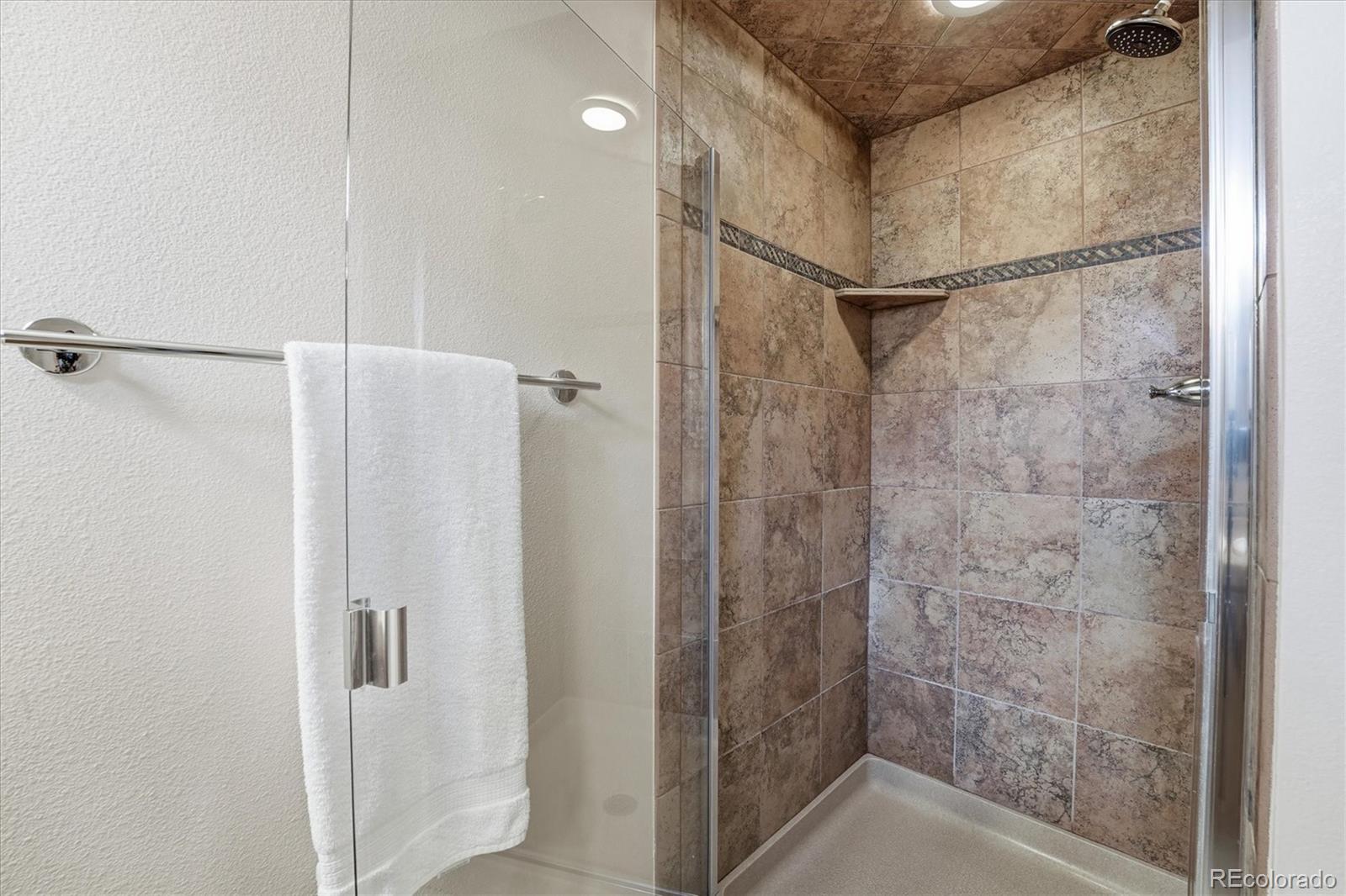 MLS Image #35 for 6068 s locust circle,centennial, Colorado