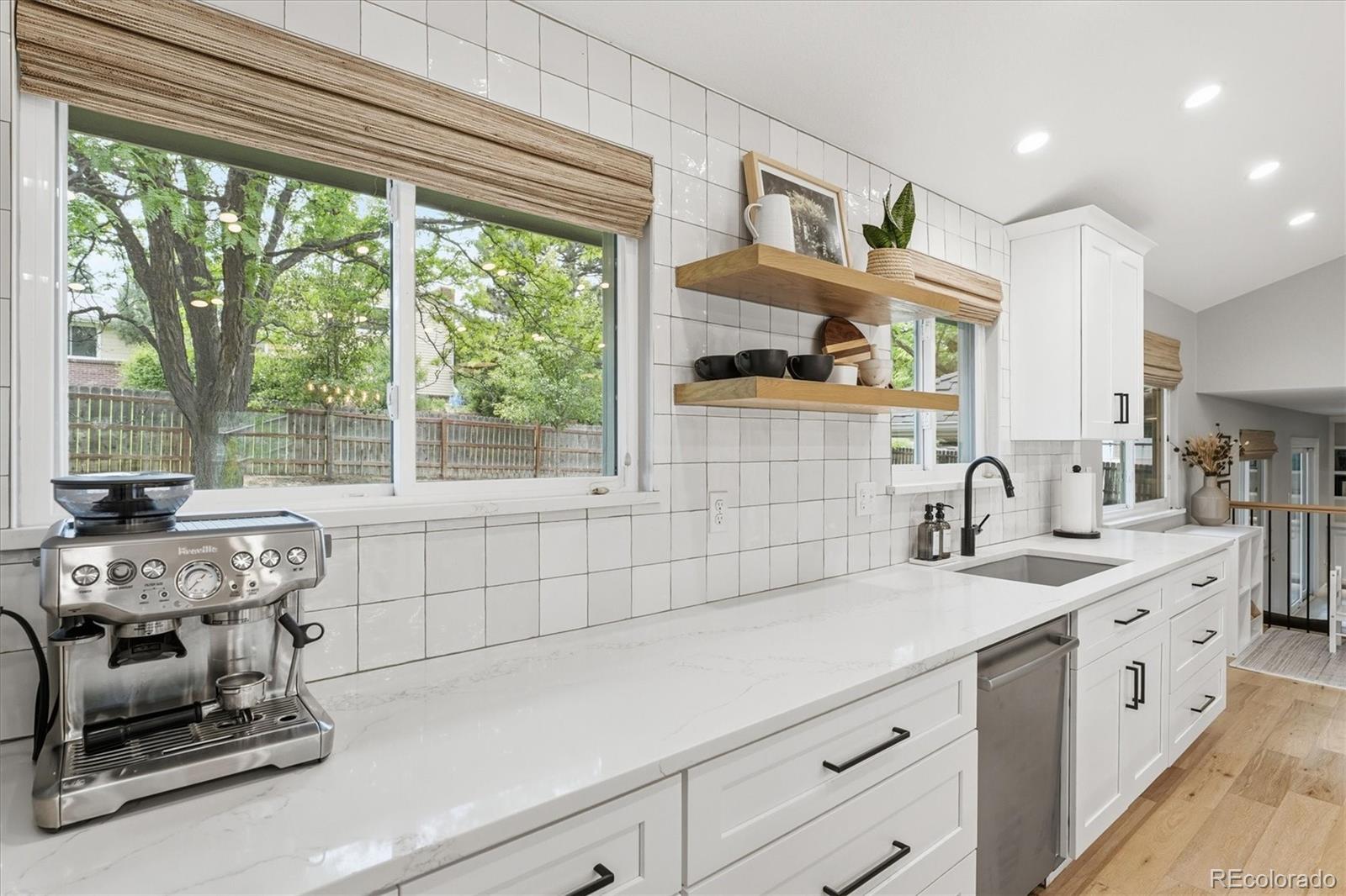 MLS Image #8 for 6068 s locust circle,centennial, Colorado