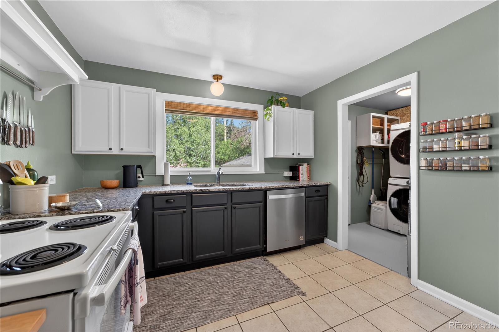 MLS Image #10 for 210 s bryant street,denver, Colorado
