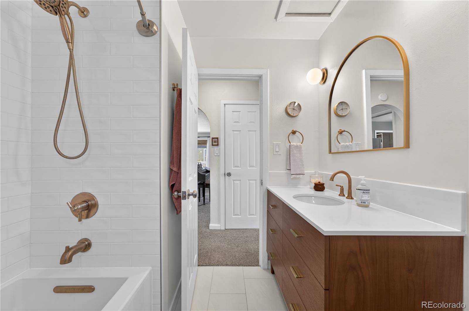 MLS Image #17 for 210 s bryant street,denver, Colorado