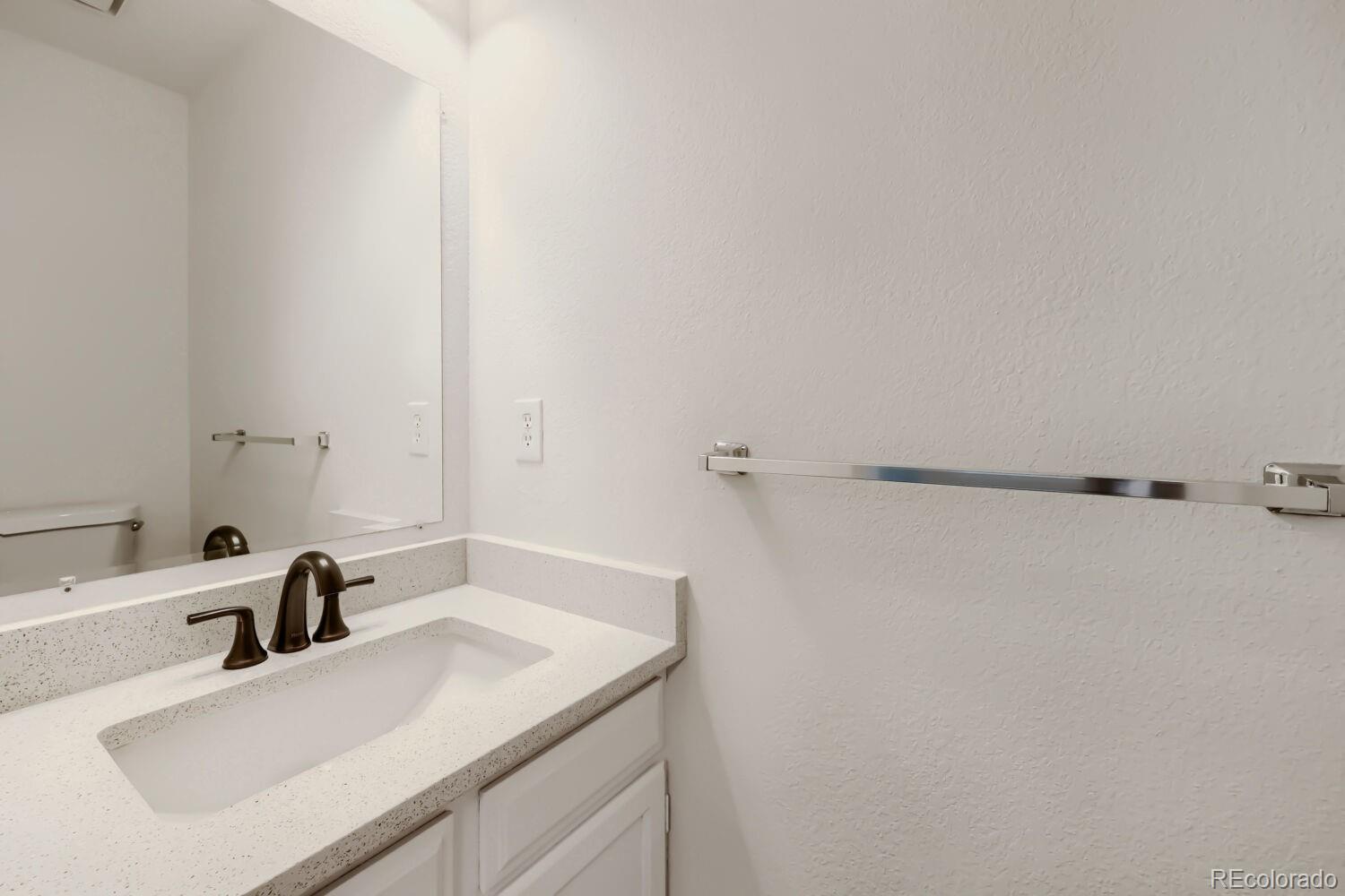 MLS Image #11 for 6757 s independence street,littleton, Colorado