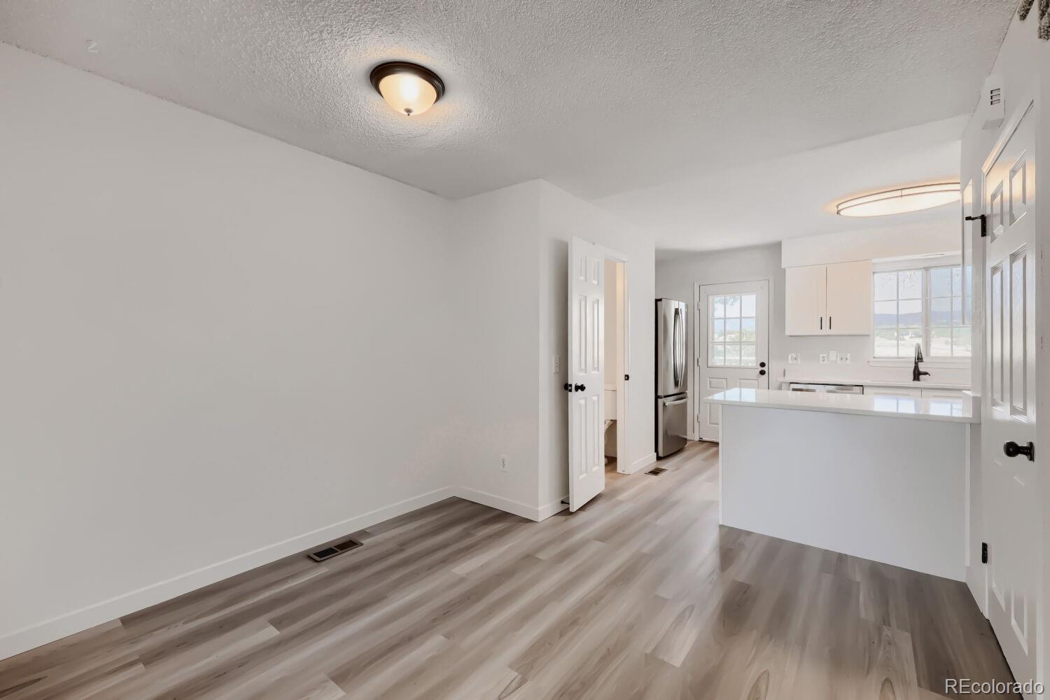 MLS Image #6 for 6757 s independence street,littleton, Colorado