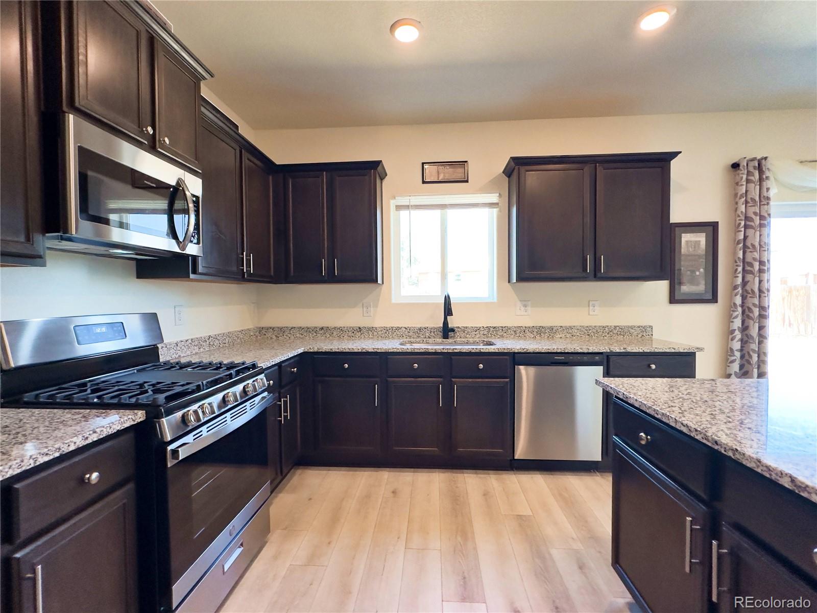 MLS Image #9 for 207  clayton avenue,keenesburg, Colorado