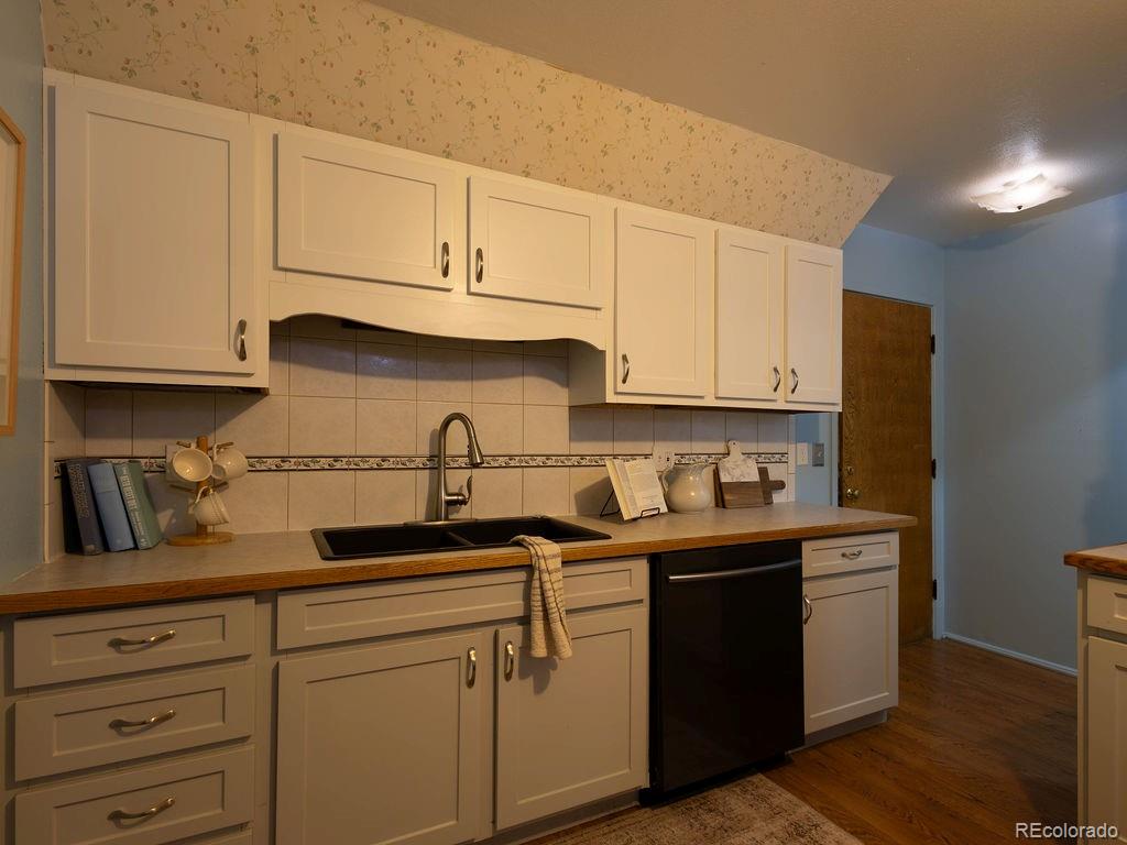 MLS Image #8 for 2835 s winona court,denver, Colorado