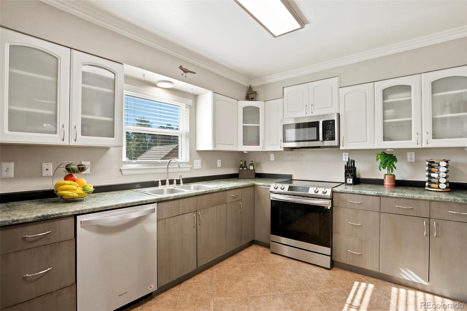 MLS Image #5 for 3964 s idalia street,aurora, Colorado