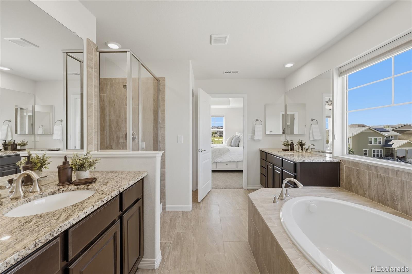 MLS Image #18 for 7940 s blackstone parkway,aurora, Colorado