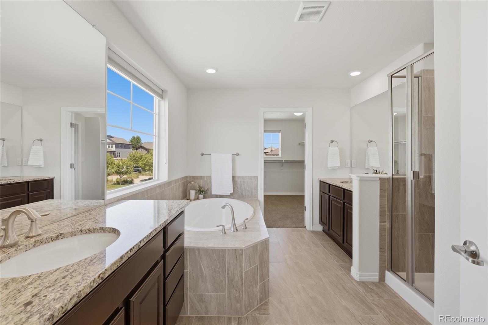 MLS Image #19 for 7940 s blackstone parkway,aurora, Colorado