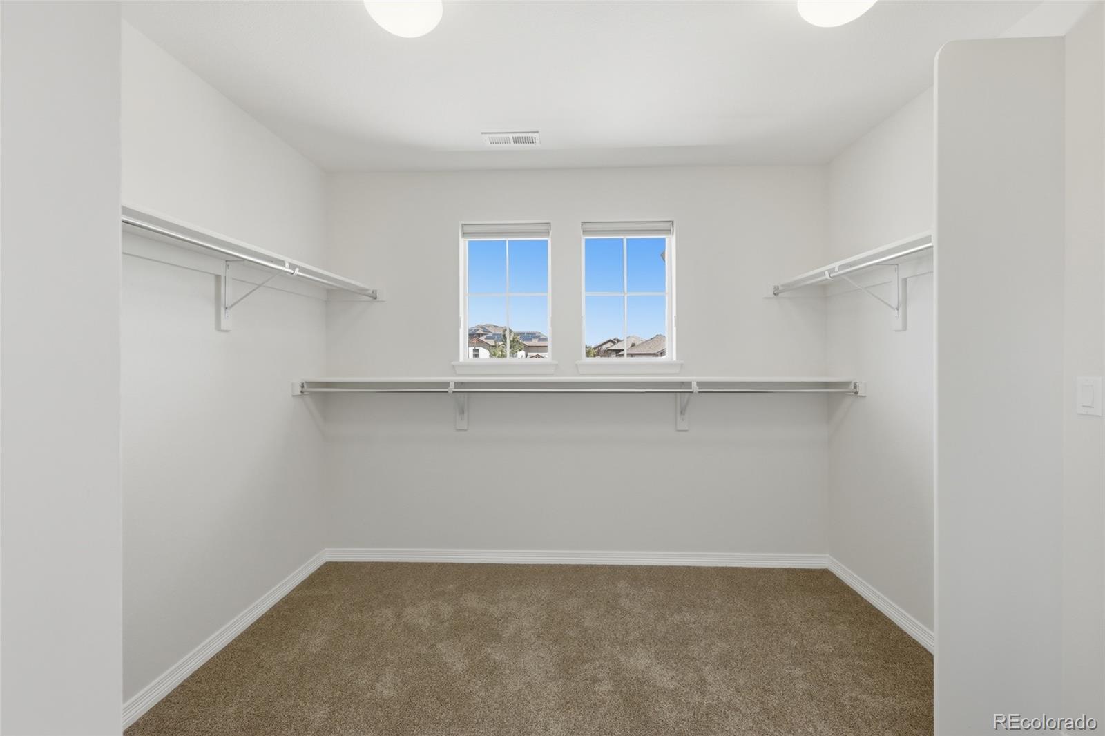 MLS Image #20 for 7940 s blackstone parkway,aurora, Colorado