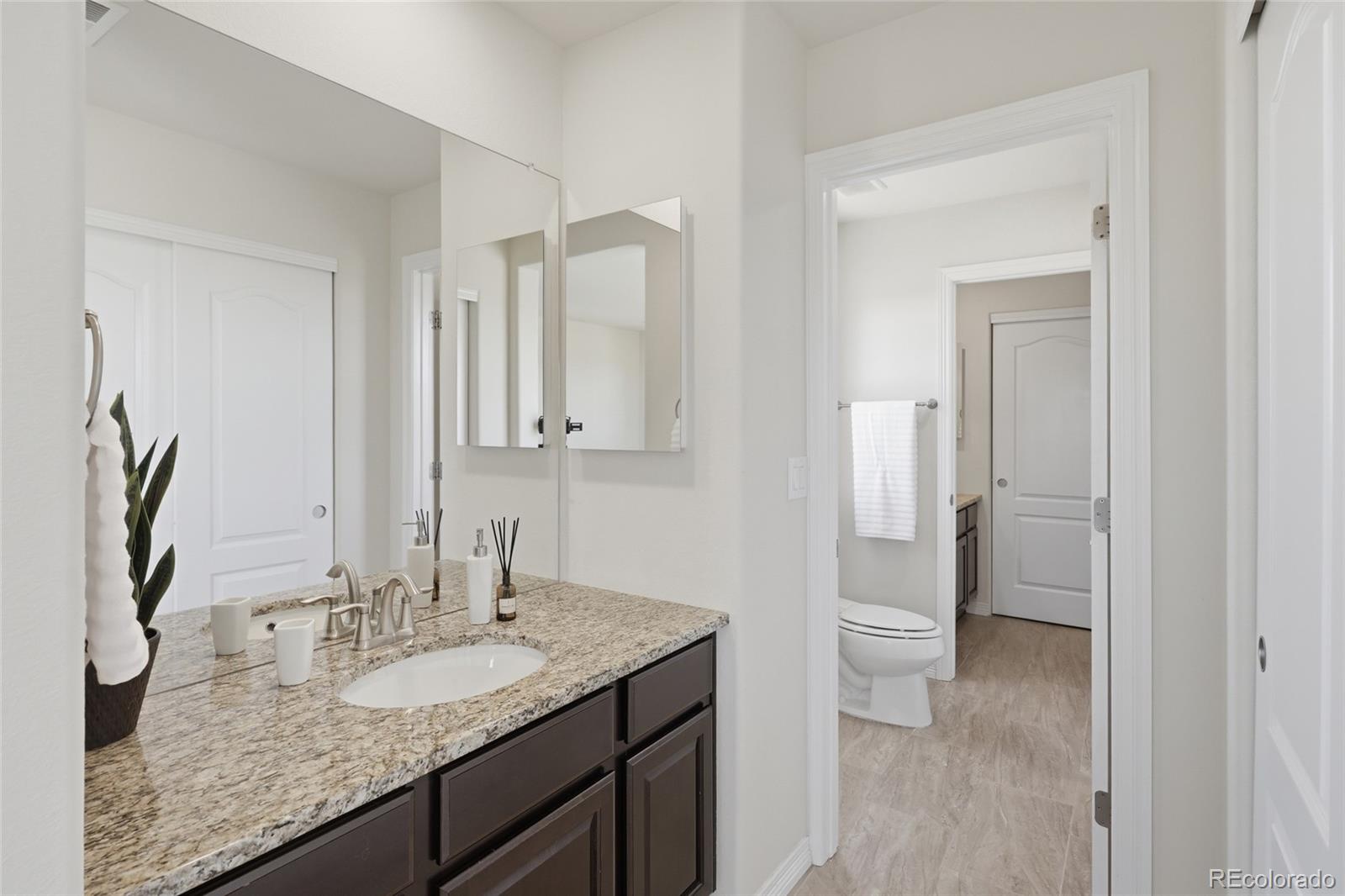 MLS Image #26 for 7940 s blackstone parkway,aurora, Colorado