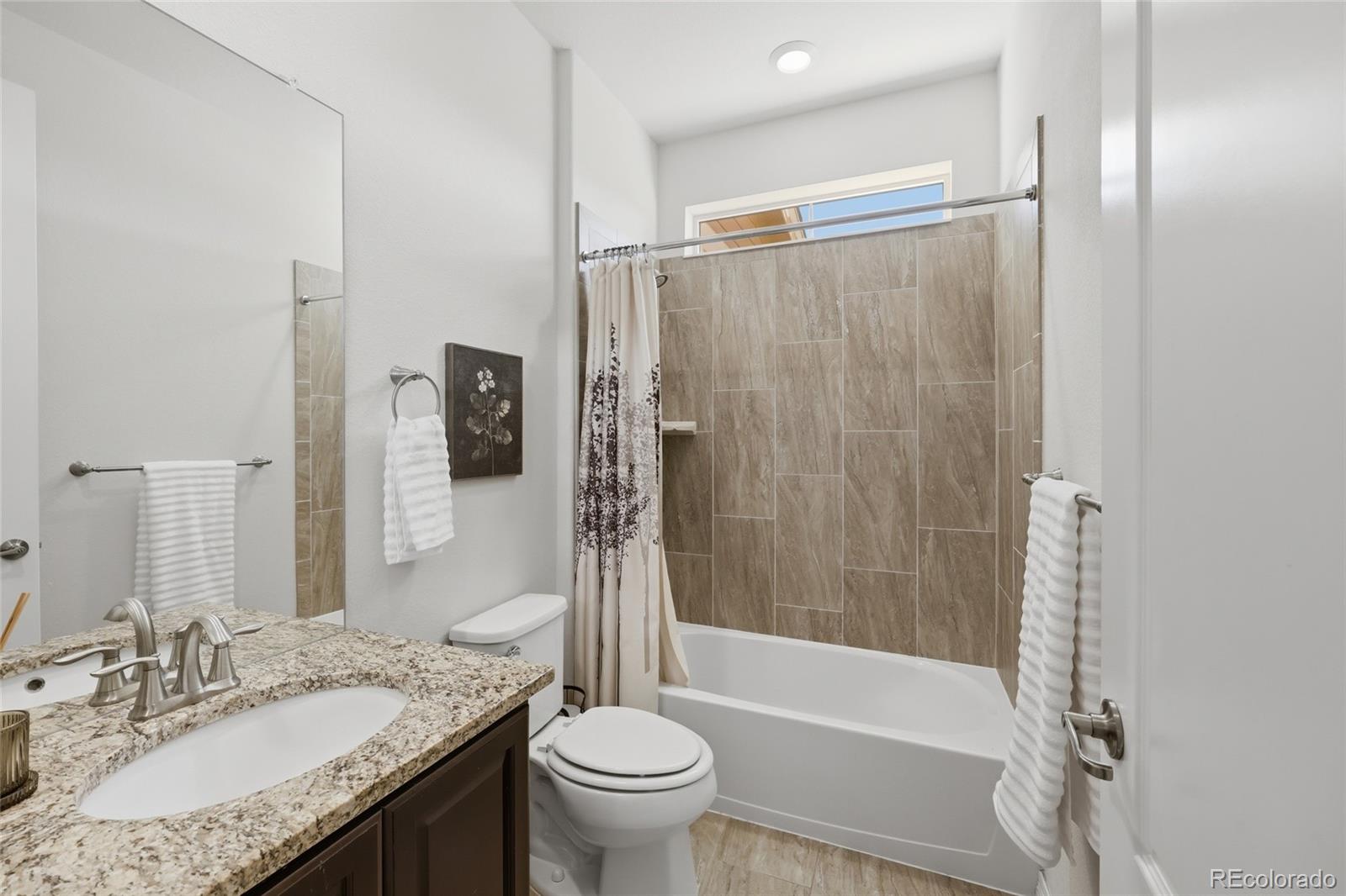 MLS Image #34 for 7940 s blackstone parkway,aurora, Colorado