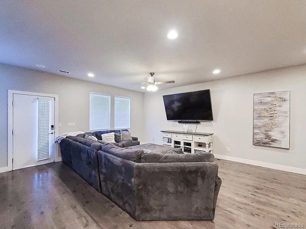 MLS Image #4 for 16191 e bolling drive,denver, Colorado