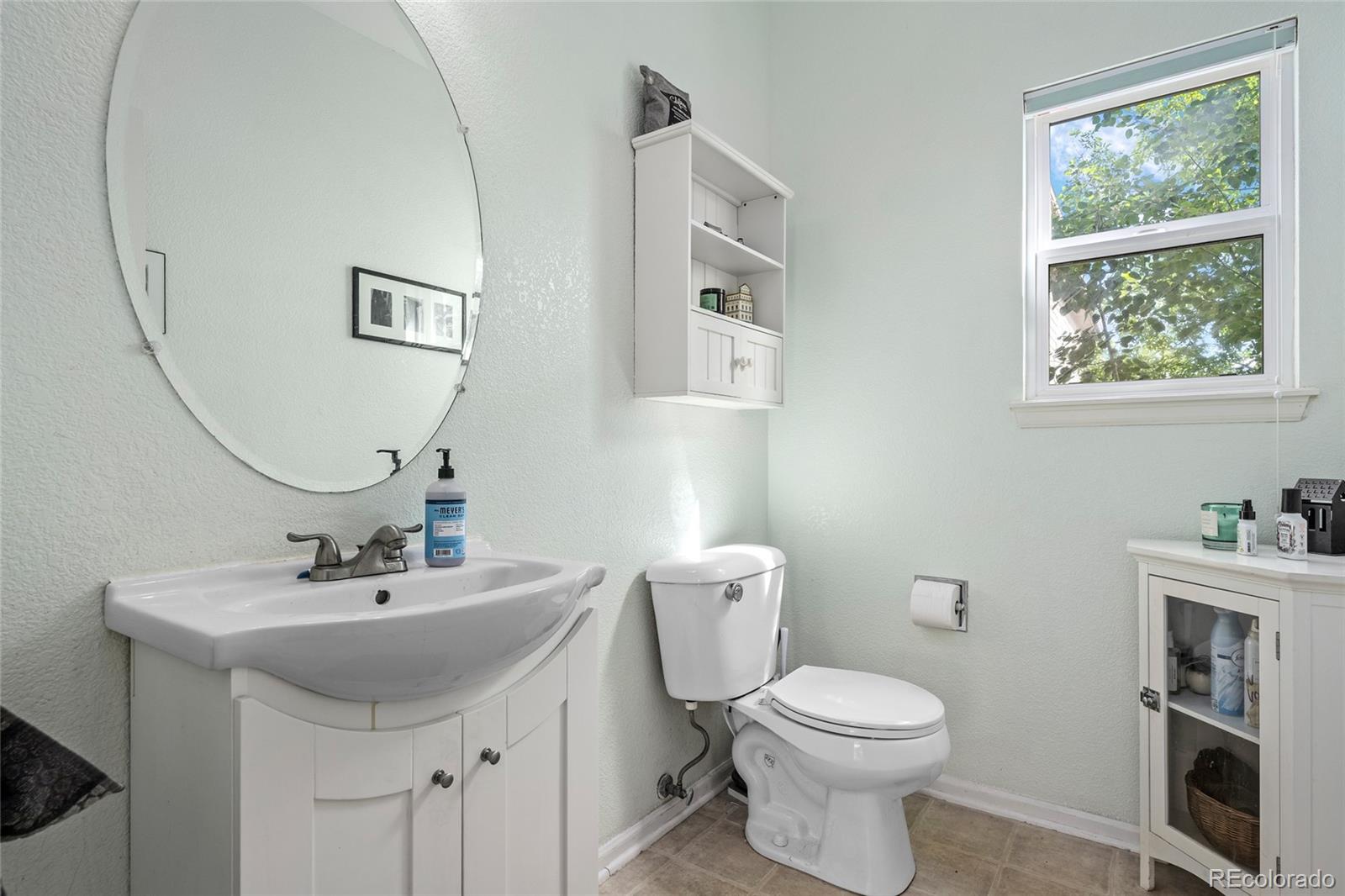 MLS Image #13 for 635  golden eagle circle,golden, Colorado