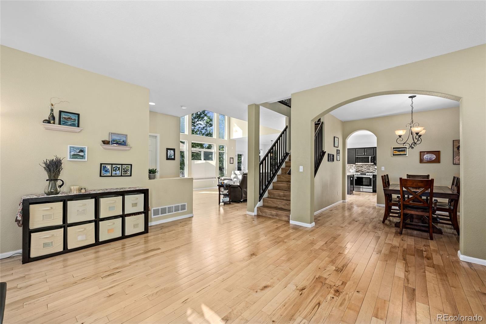MLS Image #3 for 635  golden eagle circle,golden, Colorado